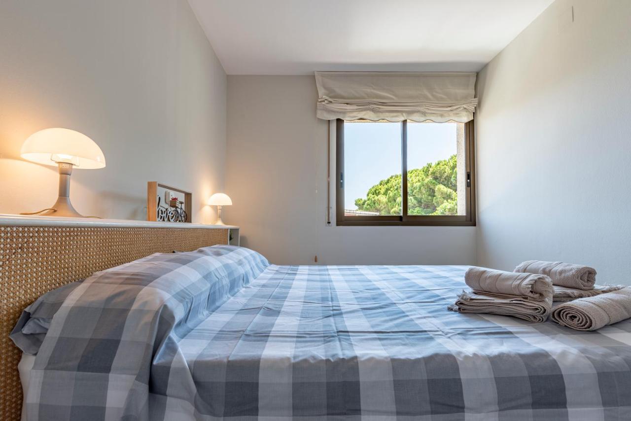 Ático en primera línea con vistas, piscina y parking Cambrils Esterno foto